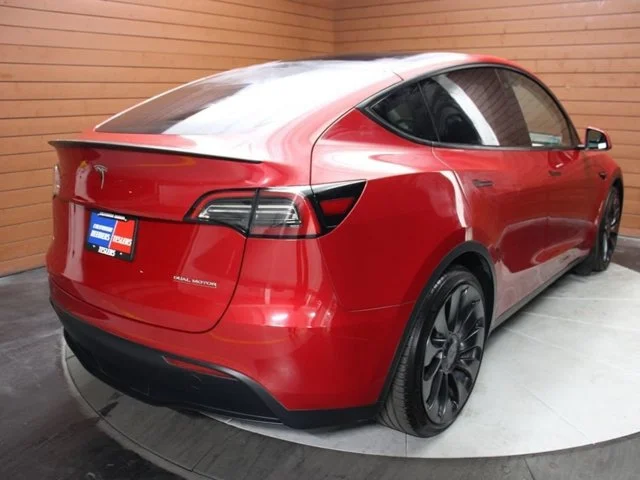 SEMINUEVOS TESLA Model Y a Estados en autogozo