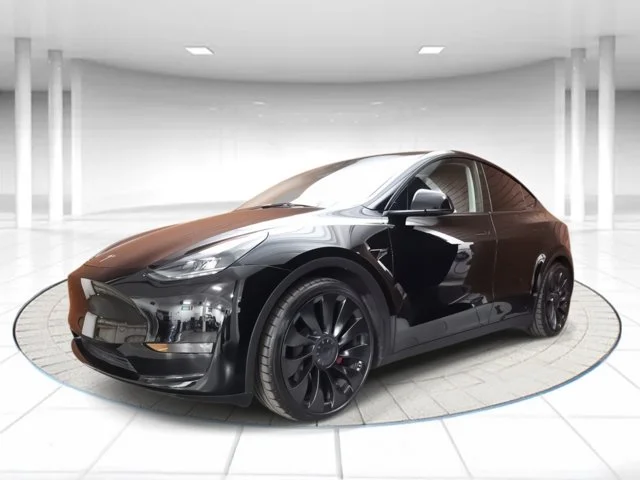SEMINUEVOS TESLA Model Y a Estados en autogozo