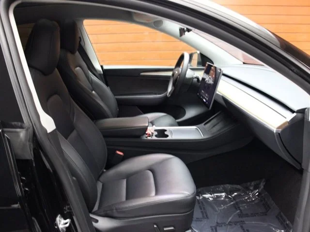 SEMINUEVOS TESLA Model Y a Estados en autogozo
