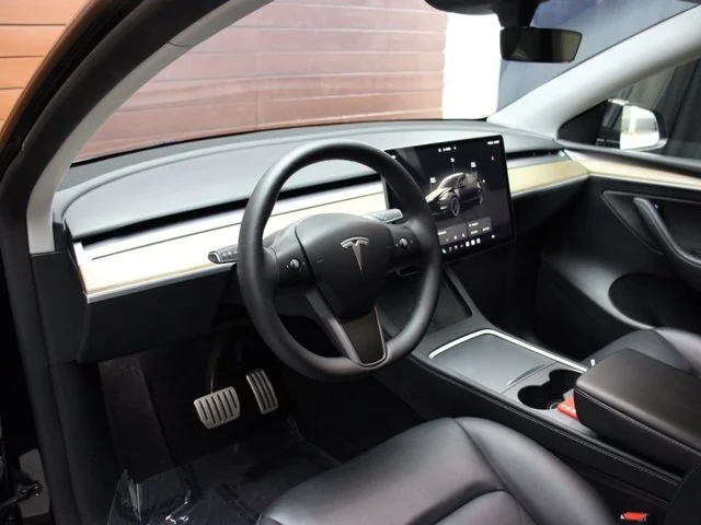 SEMINUEVOS TESLA Model Y a Estados en autogozo