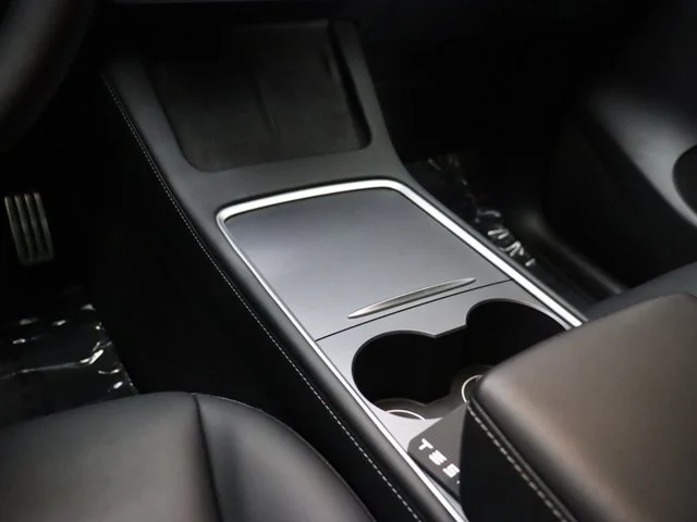 SEMINUEVOS TESLA Model Y a Estados en autogozo