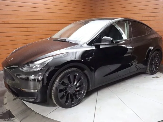SEMINUEVOS TESLA Model Y a Estados en autogozo