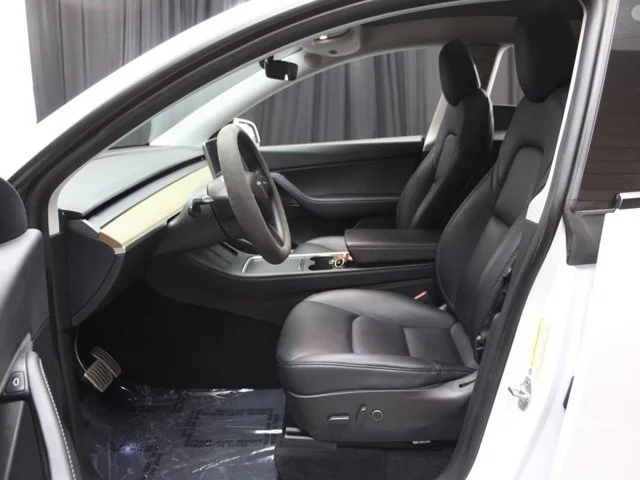 SEMINUEVOS TESLA Model Y a Estados en autogozo