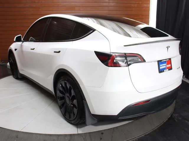 SEMINUEVOS TESLA Model Y a Estados en autogozo