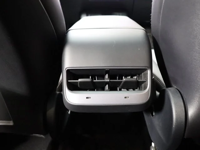 SEMINUEVOS TESLA Model Y a Estados en autogozo