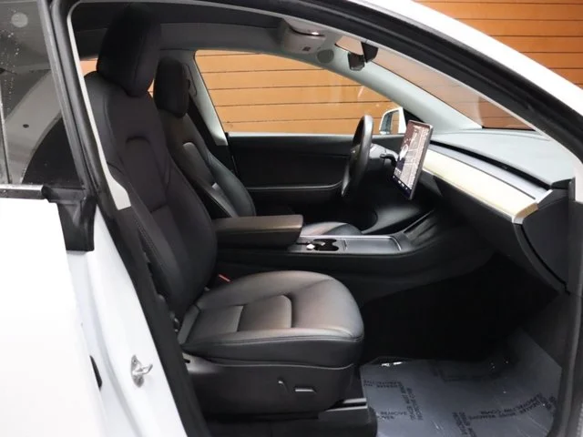 SEMINUEVOS TESLA Model Y a Estados en autogozo