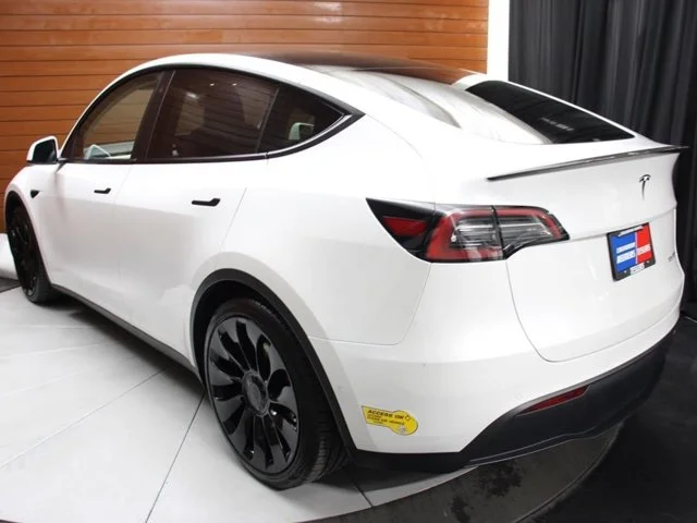 SEMINUEVOS TESLA Model Y a Estados en autogozo