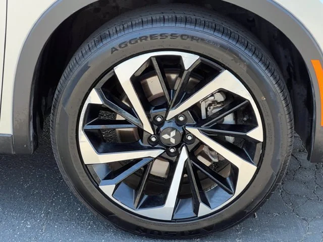 SEMINUEVOS MITSUBISHI Outlander a Estados en autogozo