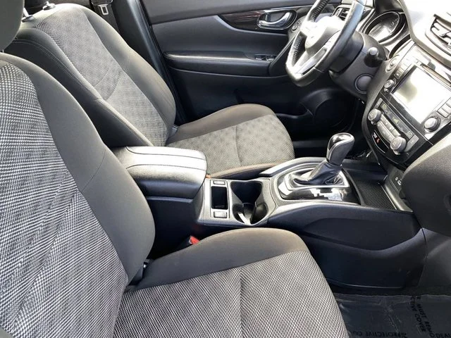 SEMINUEVOS NISSAN Rogue Sport a Estados en autogozo