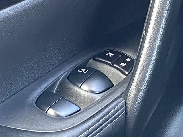 SEMINUEVOS NISSAN Rogue Sport a Estados en autogozo