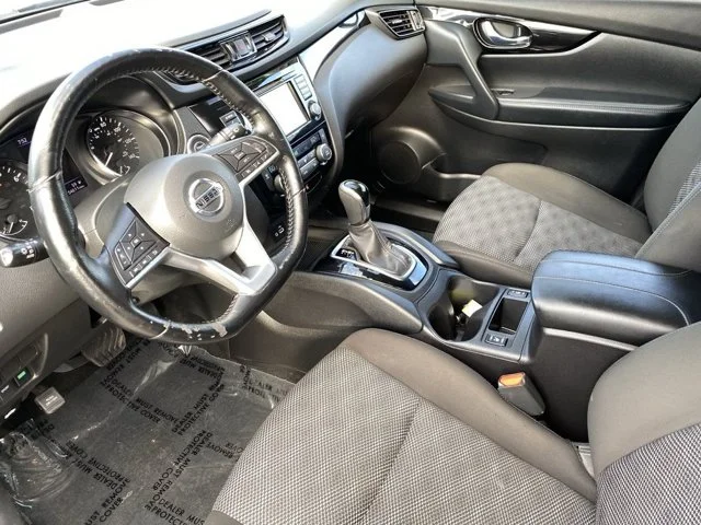 SEMINUEVOS NISSAN Rogue Sport a Estados en autogozo