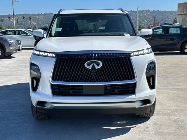Nuevos INFINITI QX80 à Estados chez autogozo