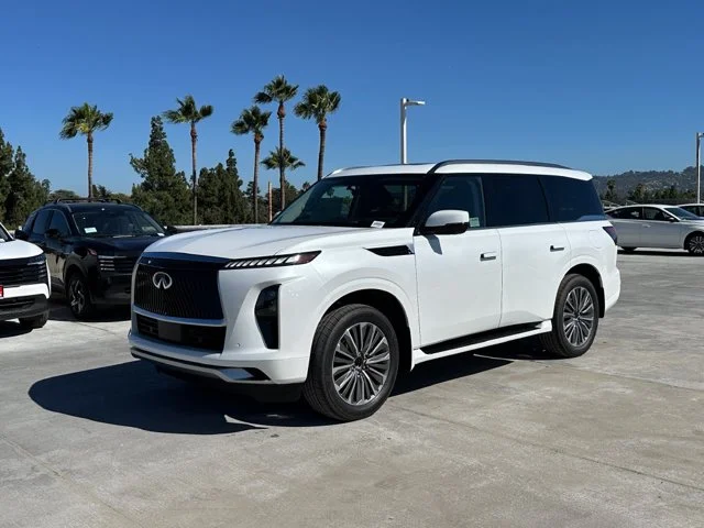 Nuevos INFINITI QX80 à Estados chez autogozo