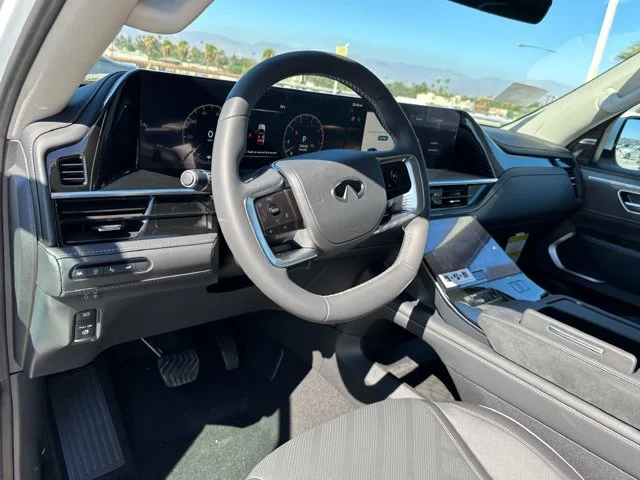 Nuevos INFINITI QX80 à Estados chez autogozo