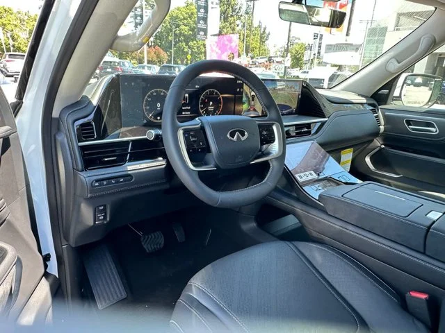 Nuevos INFINITI QX80 à Estados chez autogozo