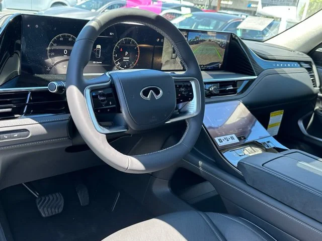 Nuevos INFINITI QX80 à Estados chez autogozo