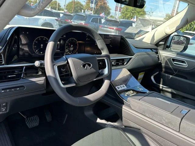 Nuevos INFINITI QX80 à Estados chez autogozo