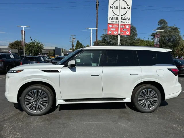 Nuevos INFINITI QX80 à Estados chez autogozo