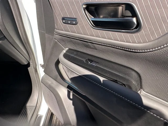 Nuevos INFINITI QX80 à Estados chez autogozo
