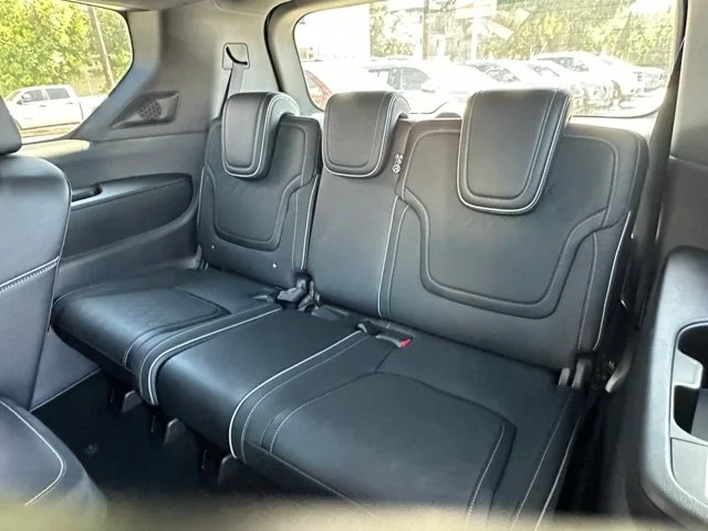 Nuevos INFINITI QX80 à Estados chez autogozo