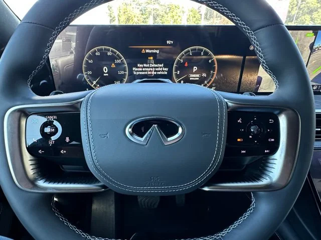 Nuevos INFINITI QX80 à Estados chez autogozo