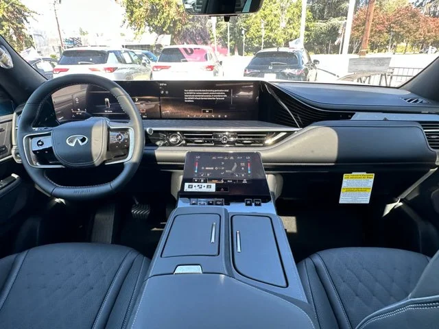 Nuevos INFINITI QX80 à Estados chez autogozo