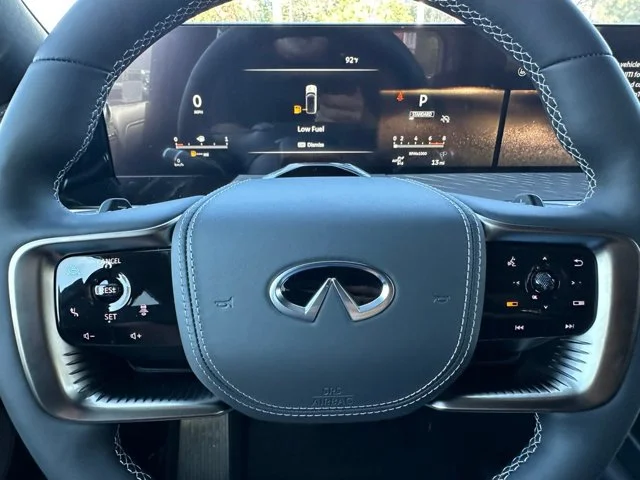 Nuevos INFINITI QX80 à Estados chez autogozo