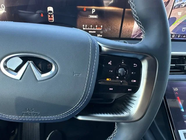 Nuevos INFINITI QX80 à Estados chez autogozo