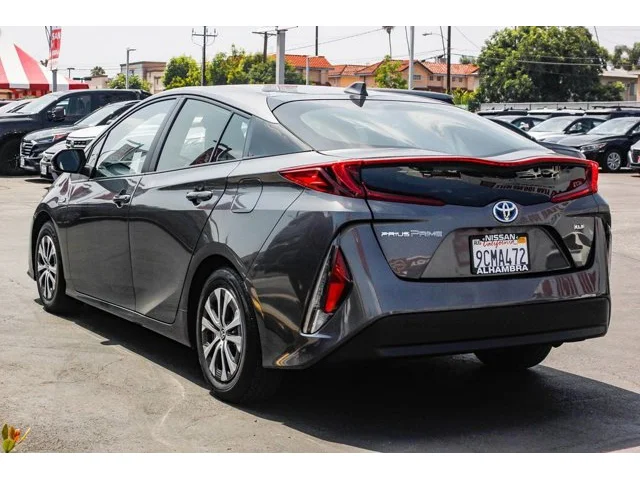 SEMINUEVOS TOYOTA Prius Prime a Estados en autogozo