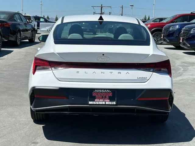 SEMINUEVOS HYUNDAI Elantra a Estados en autogozo