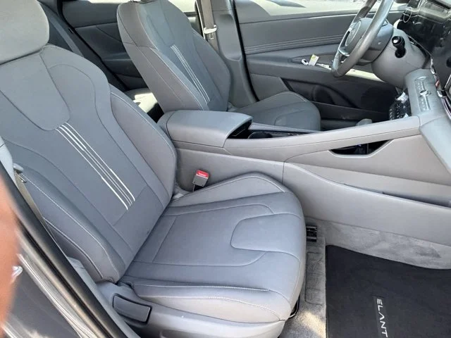 SEMINUEVOS HYUNDAI Elantra a Estados en autogozo