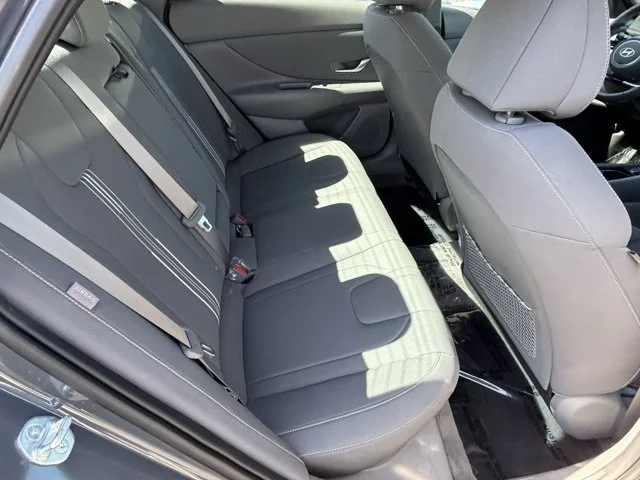 SEMINUEVOS HYUNDAI Elantra a Estados en autogozo
