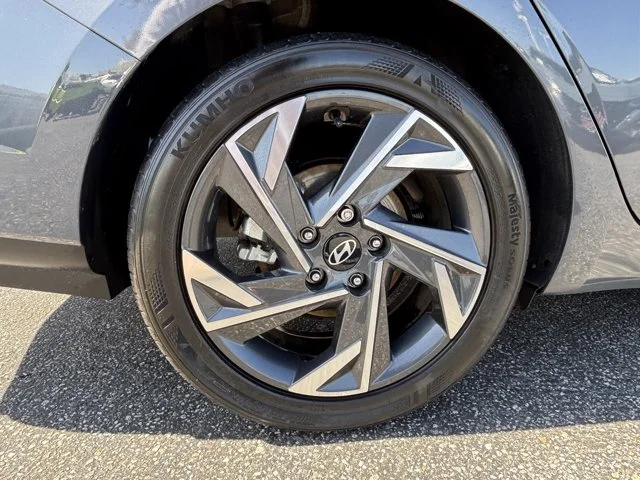 SEMINUEVOS HYUNDAI Elantra a Estados en autogozo