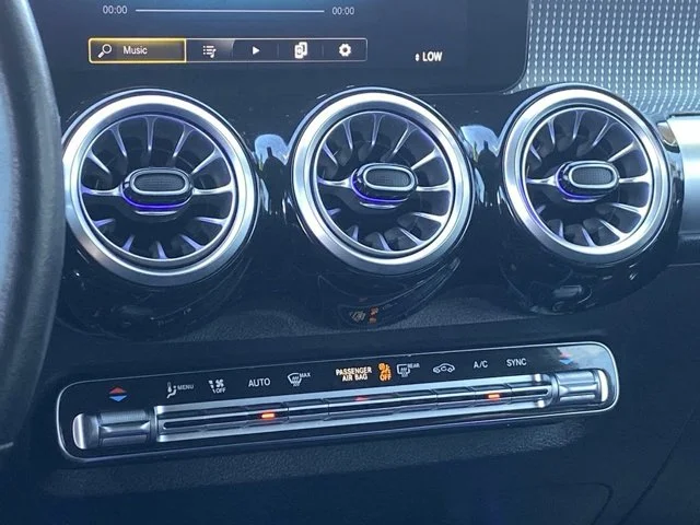 SEMINUEVOS MERCEDES-BENZ GLB a Estados en autogozo