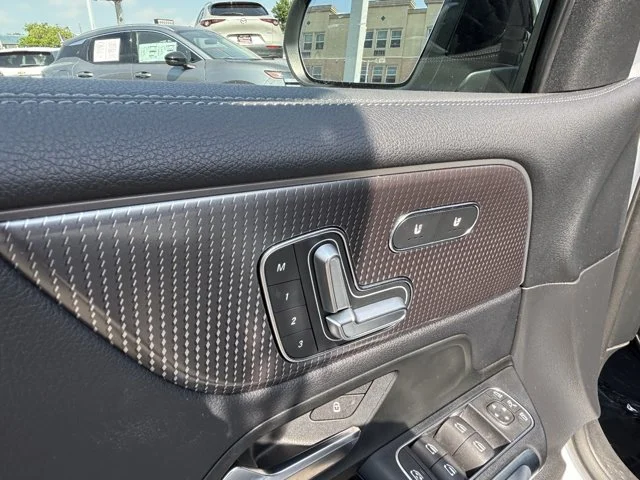 SEMINUEVOS MERCEDES-BENZ EQB a Estados en autogozo