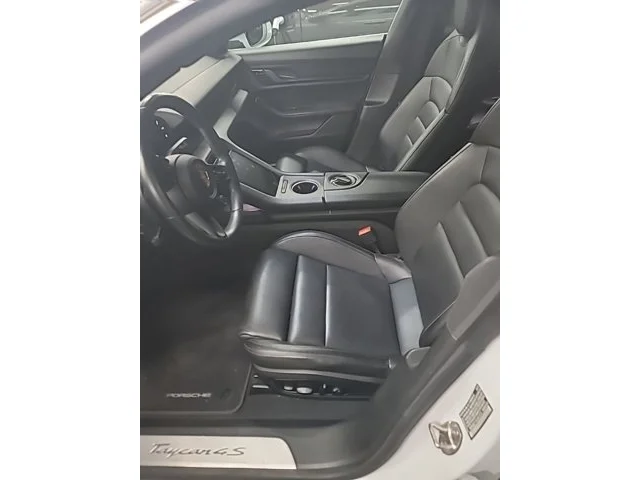 SEMINUEVOS PORSCHE Taycan a Estados en autogozo