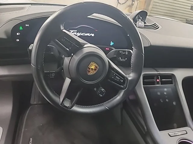 SEMINUEVOS PORSCHE Taycan a Estados en autogozo