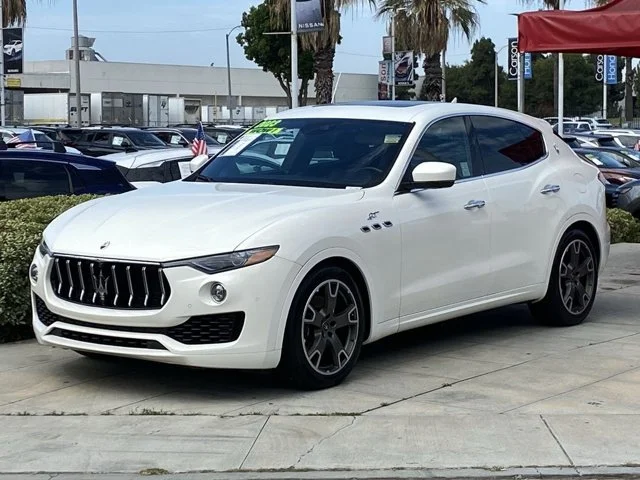 SEMINUEVOS MASERATI Levante a Estados en autogozo