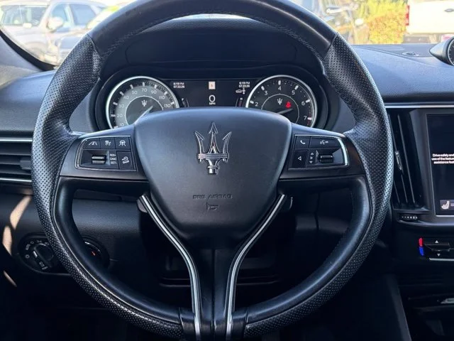 SEMINUEVOS MASERATI Levante a Estados en autogozo