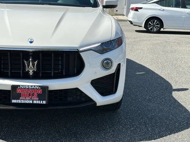 SEMINUEVOS MASERATI Levante a Estados en autogozo