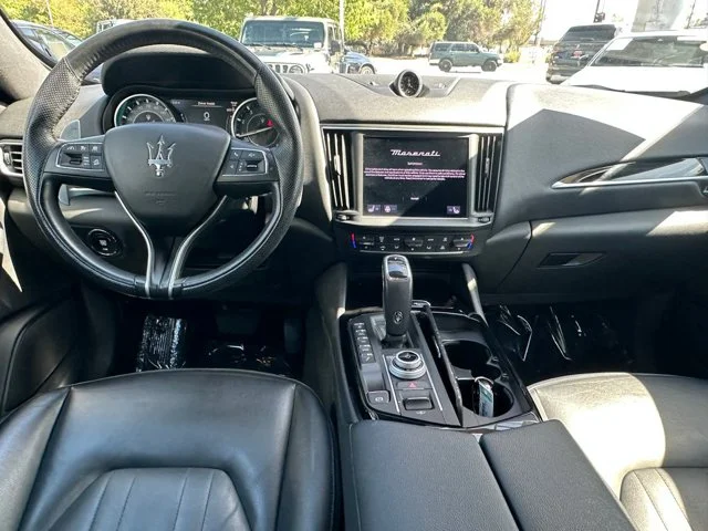 SEMINUEVOS MASERATI Levante a Estados en autogozo