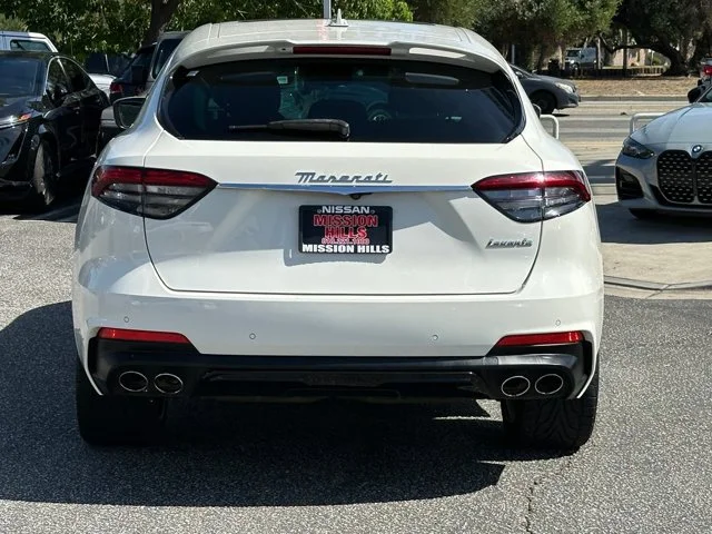 SEMINUEVOS MASERATI Levante a Estados en autogozo