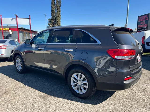 SEMINUEVOS KIA SORENTO a Estados en autogozo