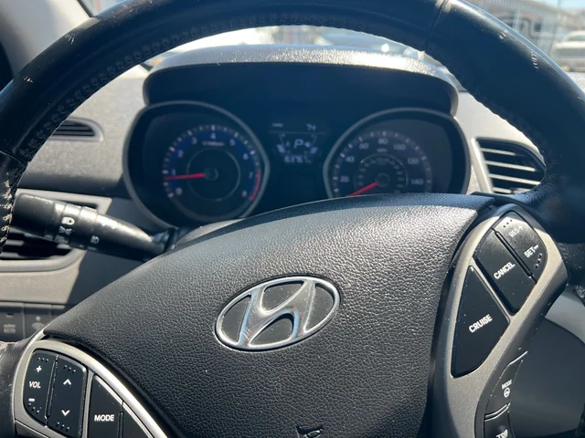SEMINUEVOS HYUNDAI ELANTRA a Estados en autogozo