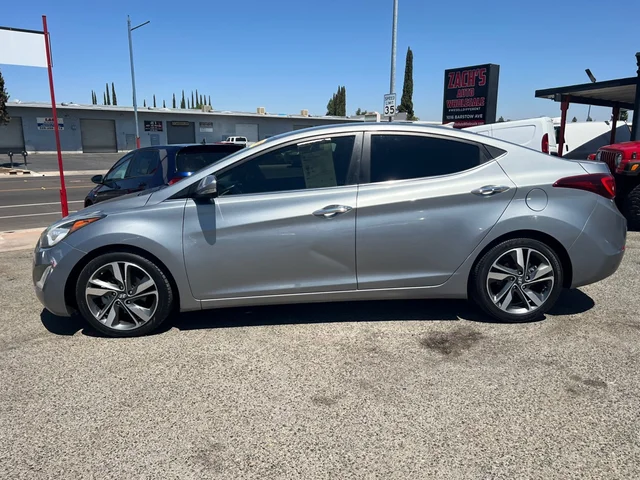 SEMINUEVOS HYUNDAI ELANTRA a Estados en autogozo