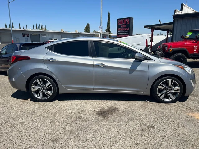 SEMINUEVOS HYUNDAI ELANTRA a Estados en autogozo