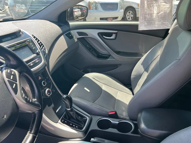 SEMINUEVOS HYUNDAI ELANTRA a Estados en autogozo