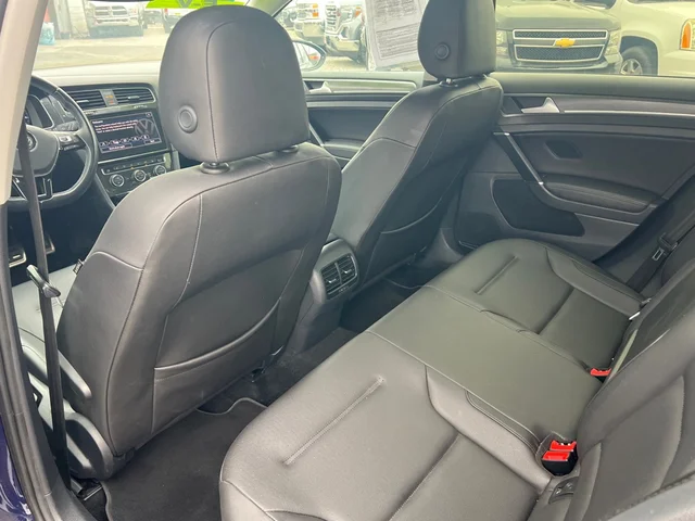 SEMINUEVOS VOLKSWAGEN E-GOLF a Estados en autogozo