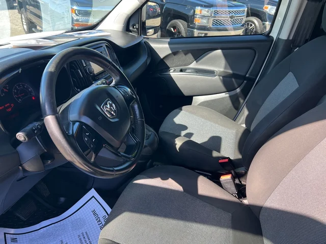 SEMINUEVOS RAM PROMASTER CITY a Estados en autogozo