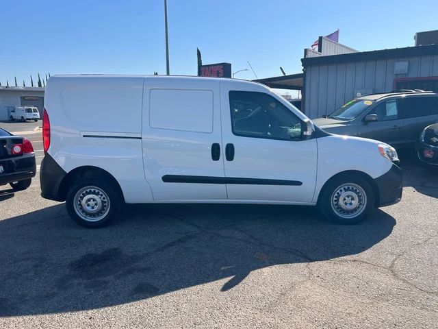 SEMINUEVOS RAM PROMASTER CITY a Estados en autogozo